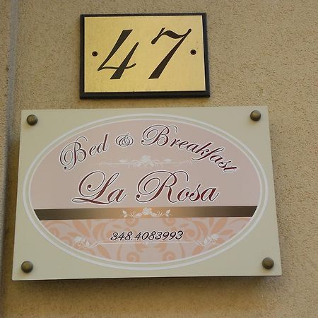 B&B La Rosa Taranto Eksteriør billede
