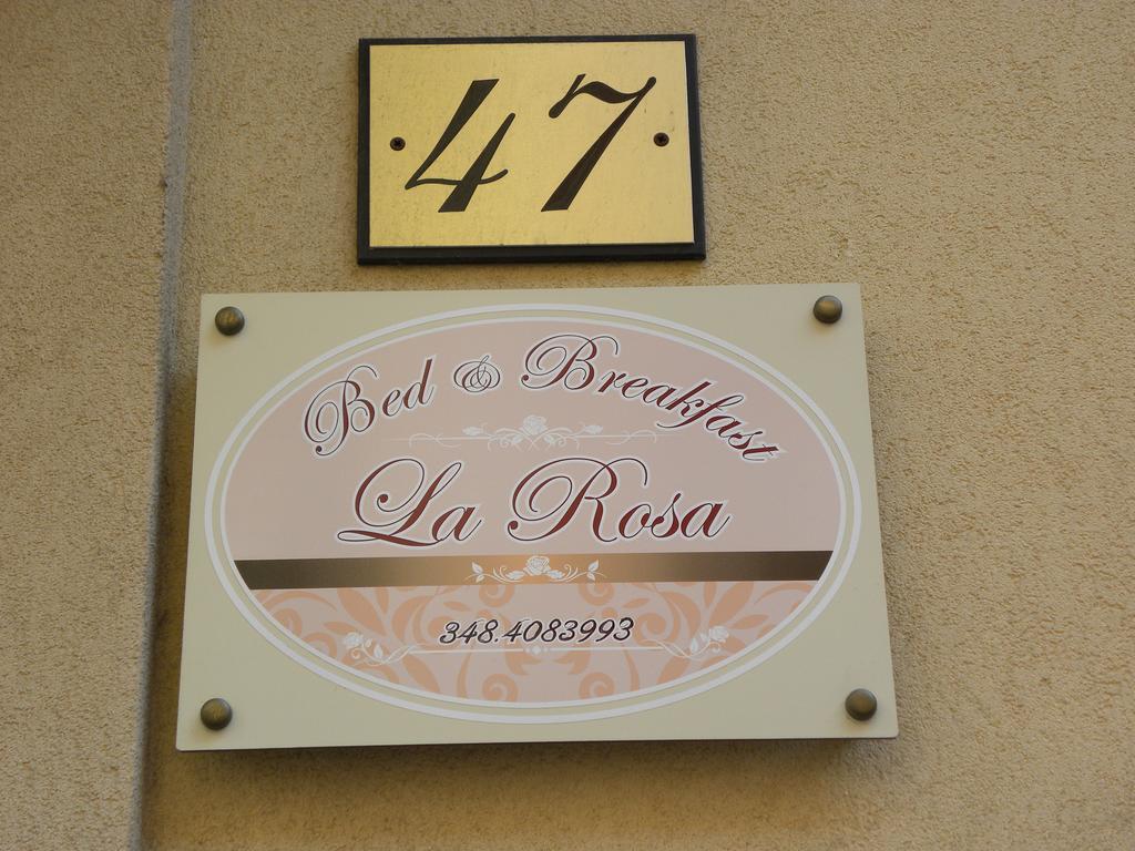 B&B La Rosa Taranto Eksteriør billede